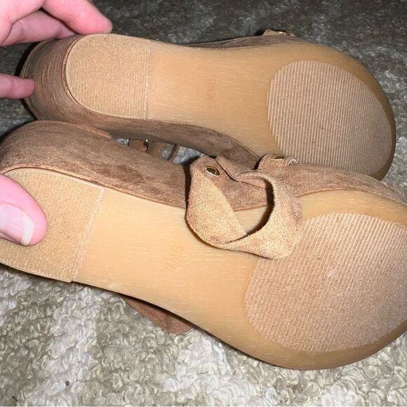 Torrid sandals size 9 WW - Picture 5 of 6